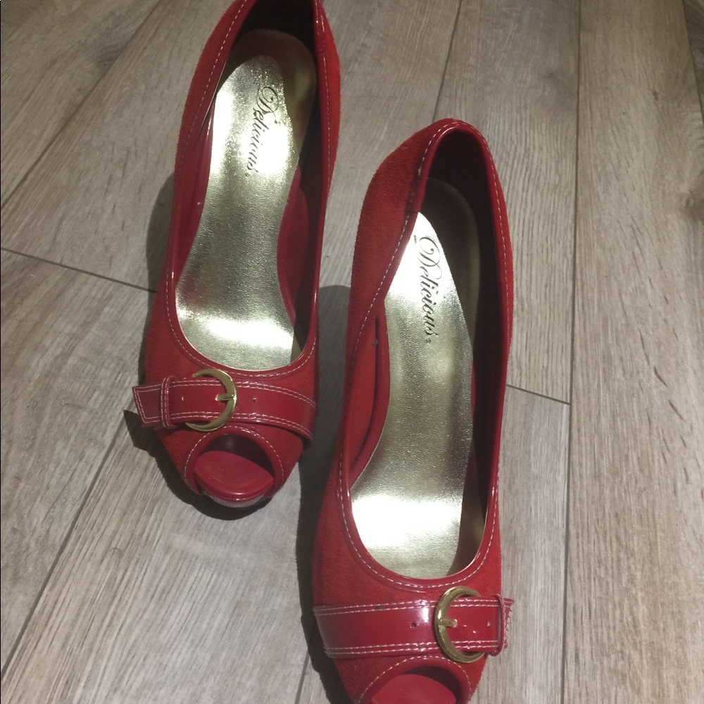 Shoes size 9 - Picture 7 of 8